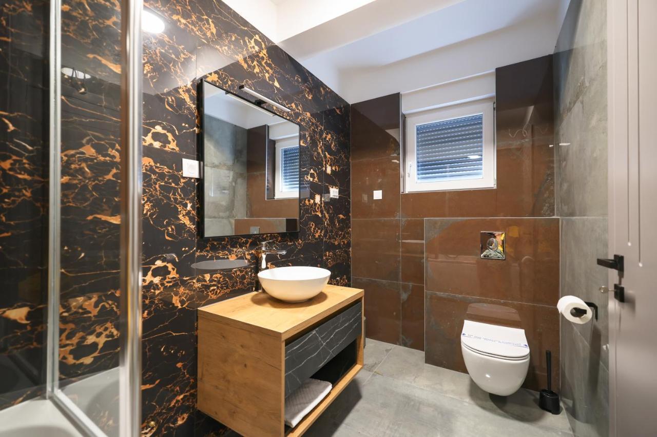 Rhapsody In Green - Luxury Villa In Zadar Crno Екстериор снимка