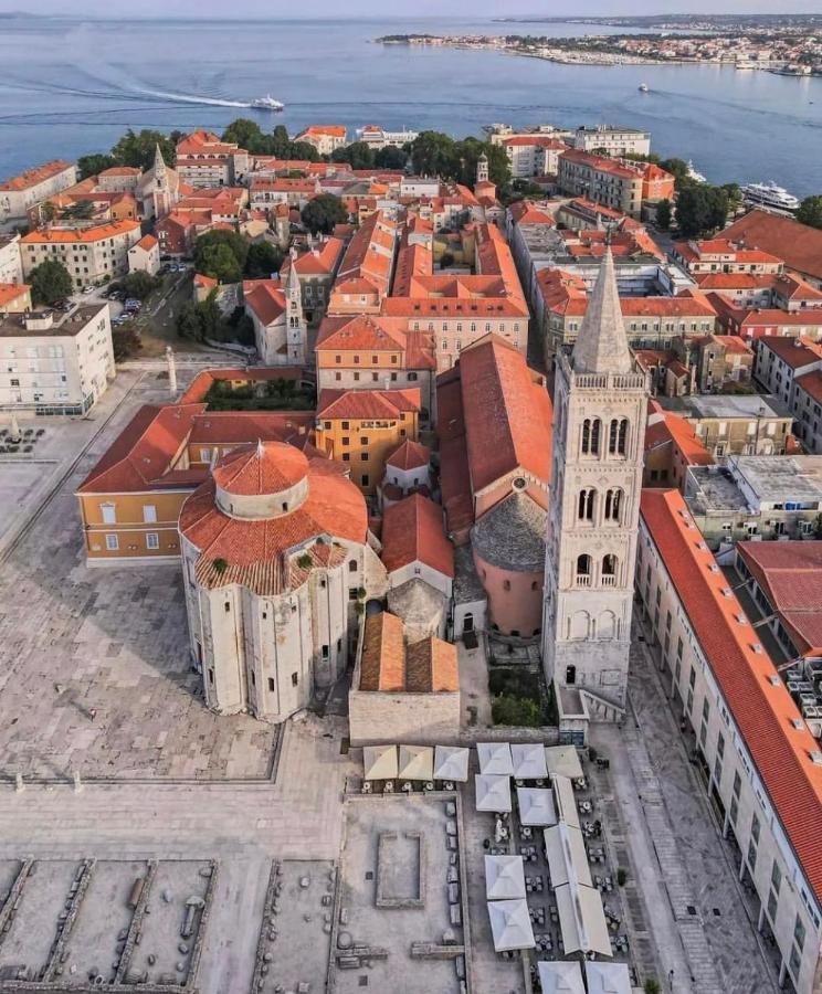 Rhapsody In Green - Luxury Villa In Zadar Crno Екстериор снимка